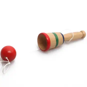 1Set Engraçado Coordenação Educativa Jogo de Espada Habilidades com a Bola de Madeira Habilidade de Brinquedo de Crianças Xícara de Coordenação Mão-olho de Brinquedos para as Crianças do Presente