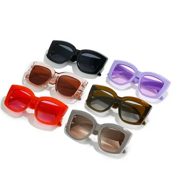 A Cor da moda Personalidade Praça Óculos de sol Polarizados do Projeto de tipo Anti-ultravioleta UV400 Casual Óculos de sol para Adultos,Mulheres,Homens