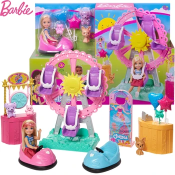 Barbie Original Clube, o Chelsea Boneca e blocos de Carnaval Playset Cabelo Loiro, com Roda Gigante pára-choques de Carros Acessórios da Boneca Brinquedo GHV82