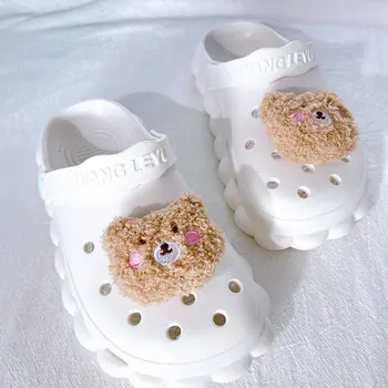 Bonito Urso de Pelúcia DIY Croc Encantos Designer de Produto Acabado Jardim Sapato de Fivela Linda Qualidade de Sapatos de Encantos para o Croc Tendência da Moda