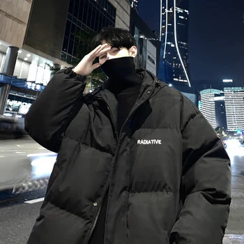Hong Kong estilo capuz para baixo jaqueta de homens de 2022 novo inverno engrossado pão quente casaco frouxo de casaco preto homens