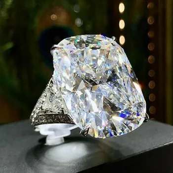 Luxo Feminino Princesa Cortar Branco 10*14 mm de Cristal de Pedra de Jóias de Casamento Anéis Para as Mulheres Minimalista de Noiva Oval Anel de Noivado