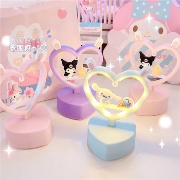 Sanrio Sonho em Forma de Coração Atmosfera de Luz Mymelody Kuromi Mini Decorativa Lâmpada da Tabela Aluno que Leia Kawaii Anime Brinquedos para Meninas